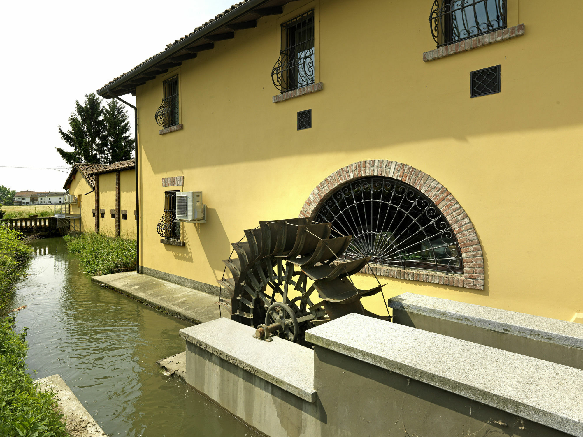 La Torre Dei Canonici Lumellogno ภายนอก รูปภาพ
